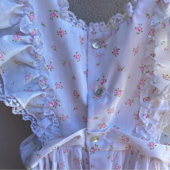 Vintage White with Pink flowers Twirl Dress Size 6 - Picture 4 of 6